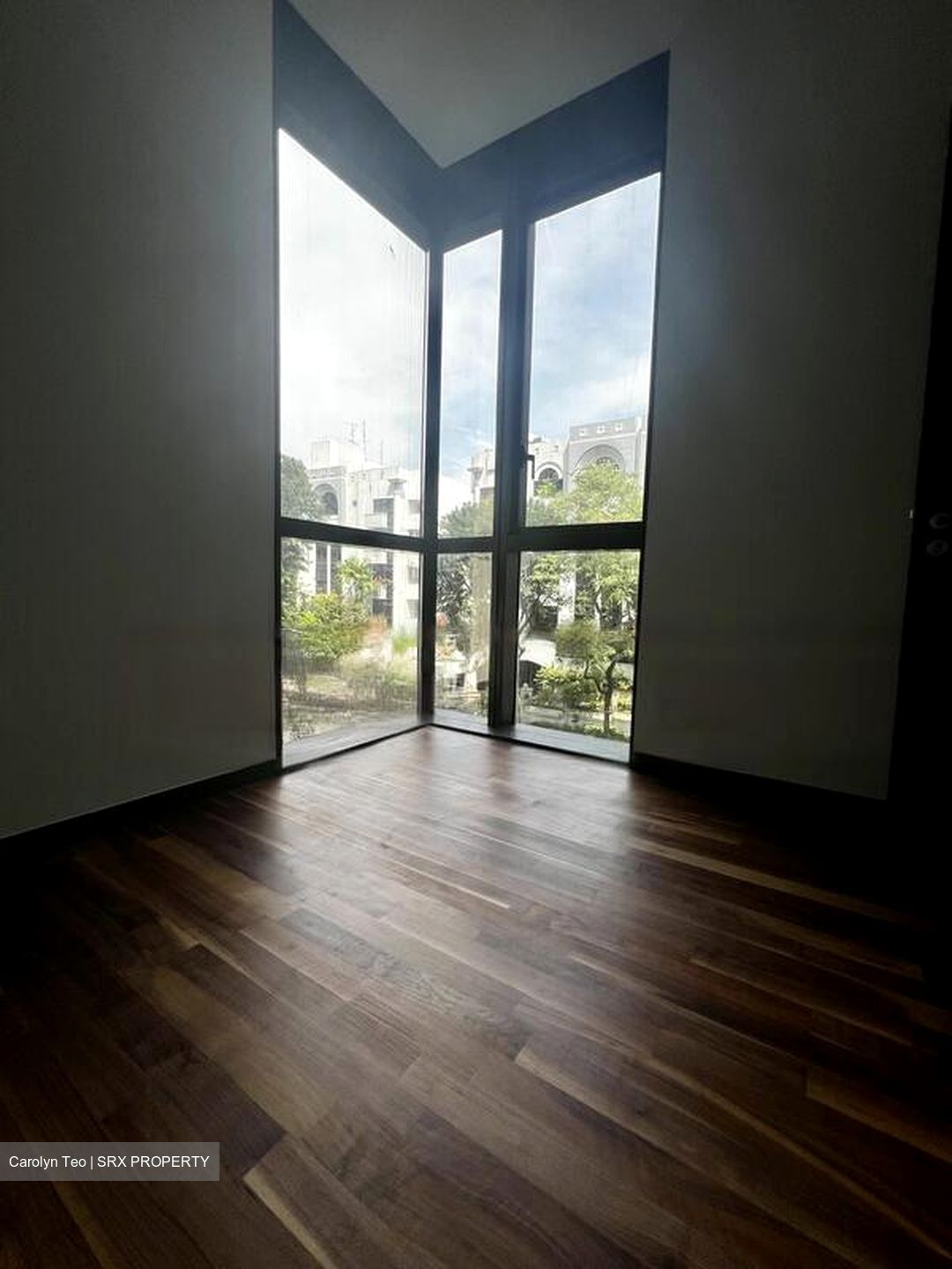Hyll On Holland (D10), Condominium #582400621